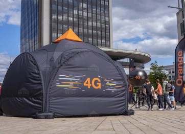 promotional-stand-for-orange-in-nantes-france